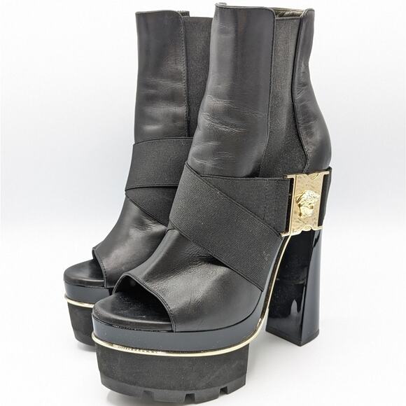 Versace Spring 2016 Black Leather Medusa Platform Ankle Booties Size 38 - Picture 1 of 13